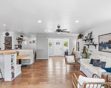 5228 N 15th Street - Photo Thumbnail 8