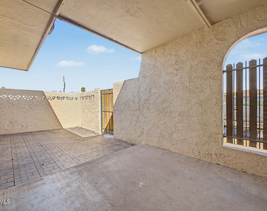 830 S Dobson Road - Photo Thumbnail 21