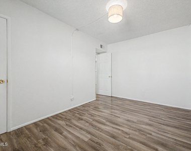 830 S Dobson Road - Photo Thumbnail 12