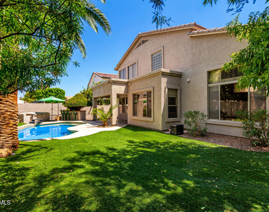 6804 W Lone Cactus Drive - Photo Thumbnail 46