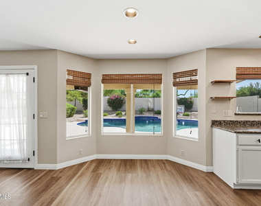 30405 N 42nd Street - Photo Thumbnail 18