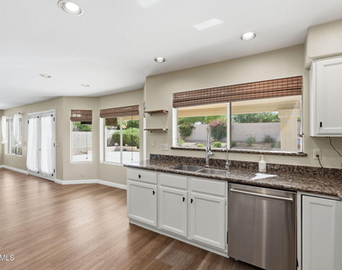 30405 N 42nd Street - Photo Thumbnail 17