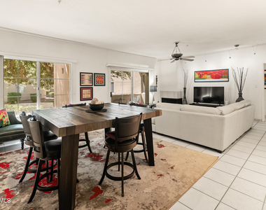 11333 N 92nd Street - Photo Thumbnail 9