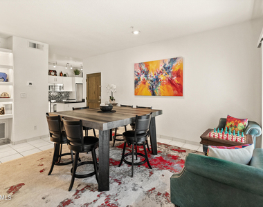 11333 N 92nd Street - Photo Thumbnail 8
