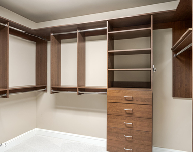3801 N Goldwater Boulevard - Photo Thumbnail 26