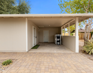 2045 S Hammond Drive - Photo Thumbnail 18