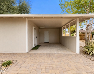 2045 S Hammond Drive - Photo Thumbnail 19