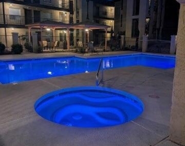 461 W Holmes Avenue - Photo Thumbnail 10
