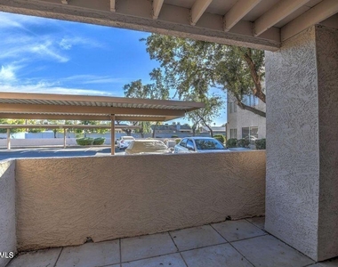 1295 N Ash Street - Photo Thumbnail 6