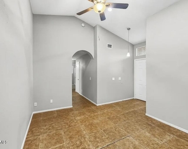 2110 N Ithica Street - Photo Thumbnail 2