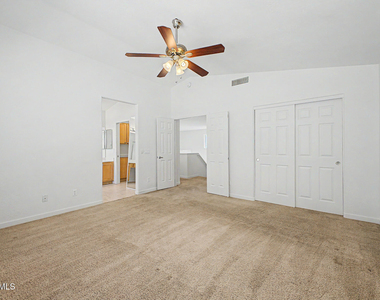 28433 N 47th Street - Photo Thumbnail 21