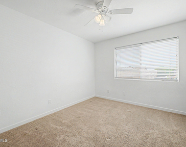 28433 N 47th Street - Photo Thumbnail 27