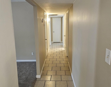 1409 E Alameda Drive - Photo Thumbnail 3