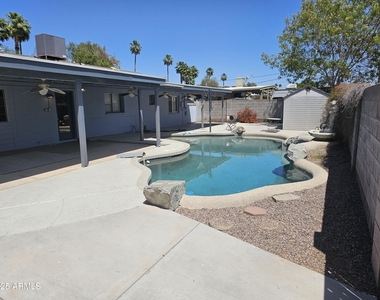 1409 E Alameda Drive - Photo Thumbnail 22