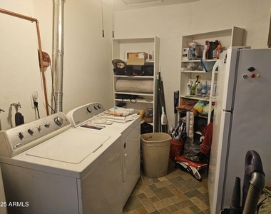 1409 E Alameda Drive - Photo Thumbnail 17