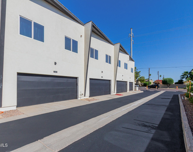 3426 E University Drive - Photo Thumbnail 22