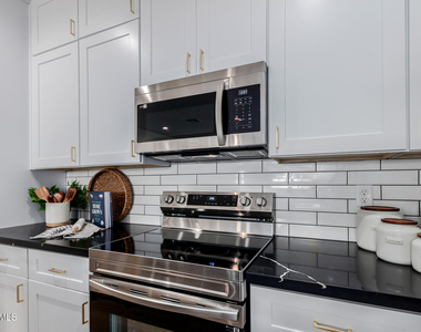 3426 E University Drive - Photo Thumbnail 7
