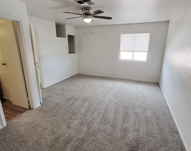 6155 E Greenway Street - Photo Thumbnail 18
