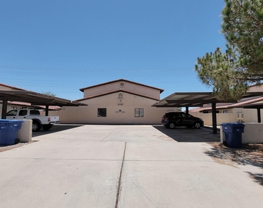 6155 E Greenway Street - Photo Thumbnail 1