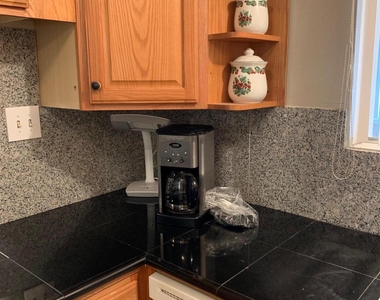 10654 W Alabama Avenue - Photo Thumbnail 4