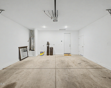 4370 W Suncup Drive - Photo Thumbnail 19