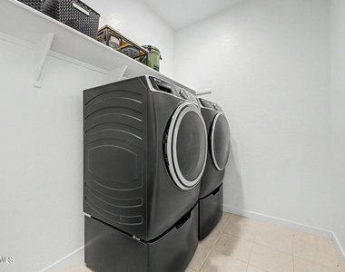 4370 W Suncup Drive - Photo Thumbnail 18