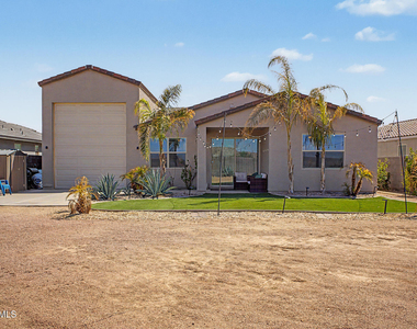 4370 W Suncup Drive - Photo Thumbnail 24