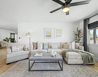 1010 W 13th Street - Photo Thumbnail 5