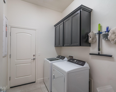 12358 S 178th Avenue - Photo Thumbnail 40