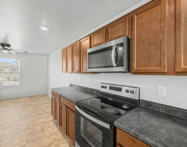 1353 W Pima Avenue - Photo Thumbnail 14