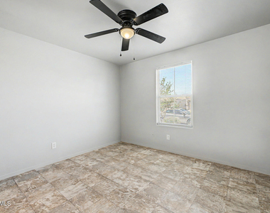1353 W Pima Avenue - Photo Thumbnail 10