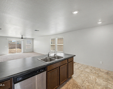 1353 W Pima Avenue - Photo Thumbnail 17