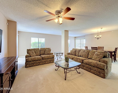 10330 W Thunderbird Boulevard - Photo Thumbnail 7