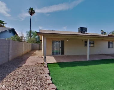646 W Enid Avenue - Photo Thumbnail 14