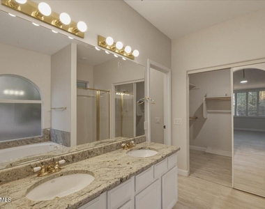 20385 N 54 Th Avenue - Photo Thumbnail 23