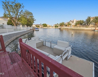 20385 N 54 Th Avenue - Photo Thumbnail 1