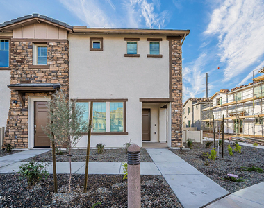 4100 S Pinelake Way - Photo Thumbnail 1