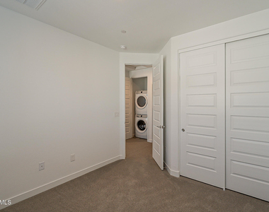 4100 S Pinelake Way - Photo Thumbnail 17