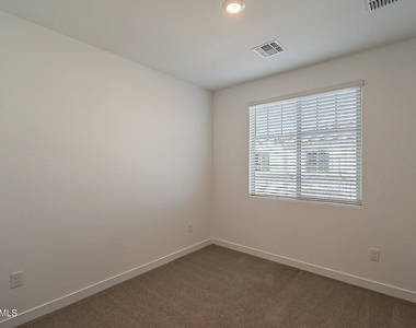 4100 S Pinelake Way - Photo Thumbnail 15