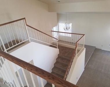 98 E Evelyn Lane - Photo Thumbnail 9