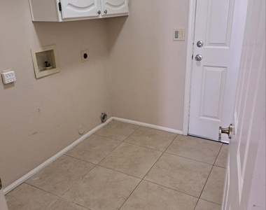 98 E Evelyn Lane - Photo Thumbnail 26