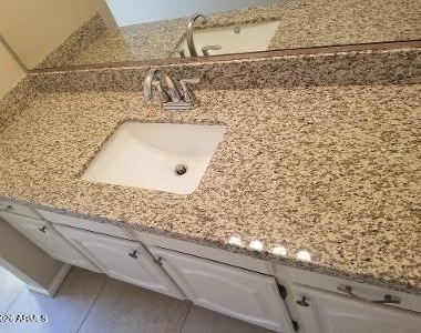 98 E Evelyn Lane - Photo Thumbnail 23