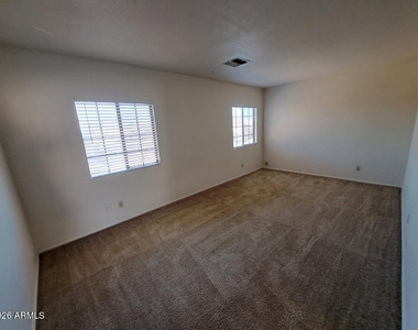 98 E Evelyn Lane - Photo Thumbnail 44