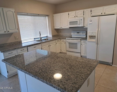 98 E Evelyn Lane - Photo Thumbnail 16