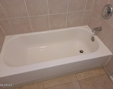 98 E Evelyn Lane - Photo Thumbnail 24