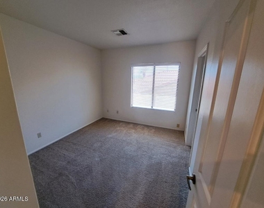 98 E Evelyn Lane - Photo Thumbnail 46