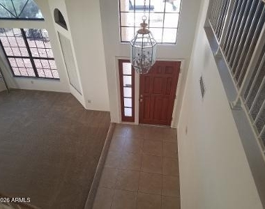 98 E Evelyn Lane - Photo Thumbnail 8