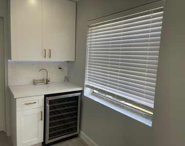 431 Nw 33rd Terrace - Photo Thumbnail 9