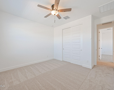 7687 W Bronco Trail - Photo Thumbnail 15