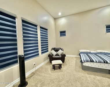 3453 E Aloe Drive - Photo Thumbnail 29